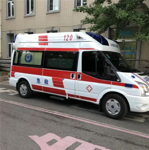 北湖选择我们的救护车出租,开启安心转院之旅